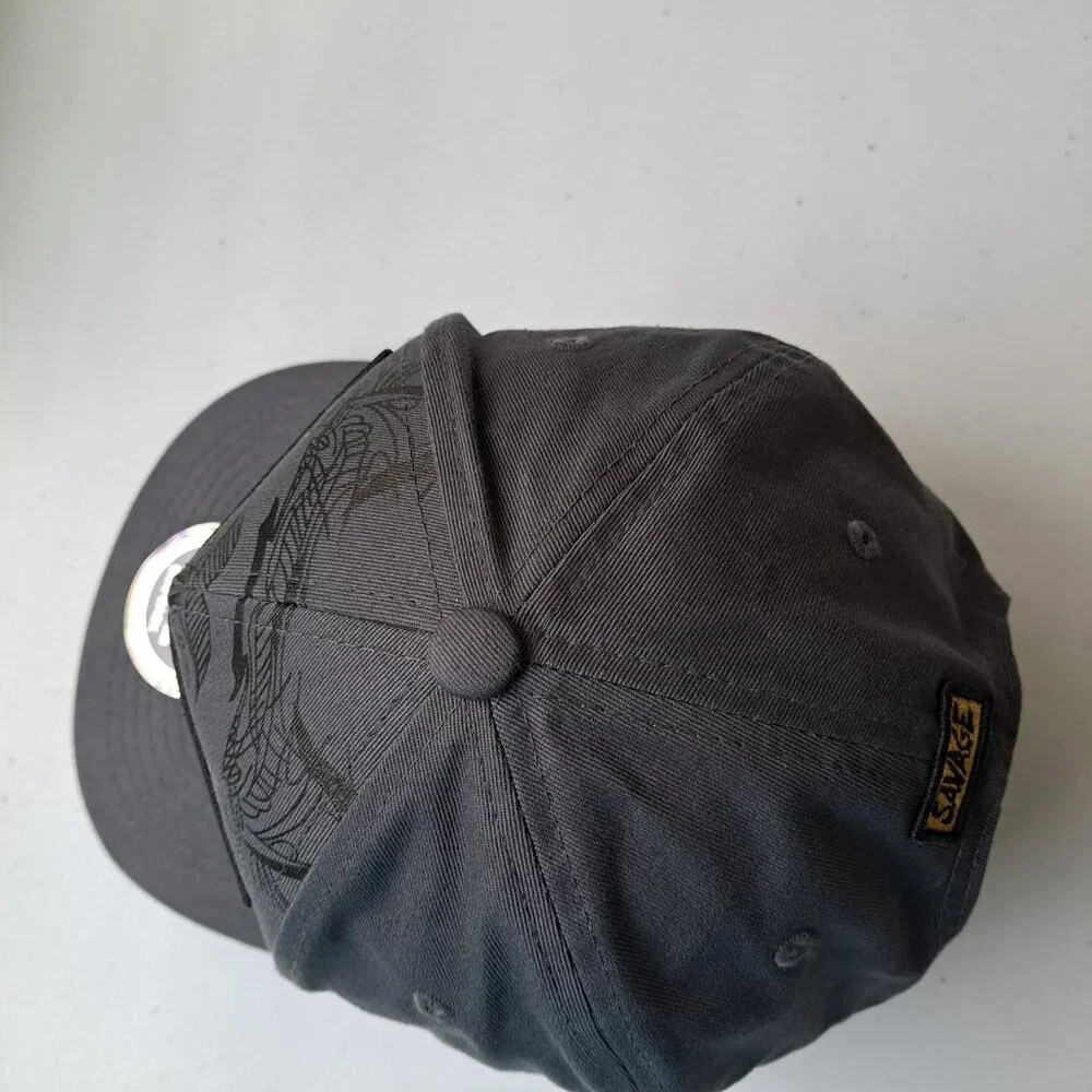 NEW TOP LEVEL Savage Snapback Hat Grey Black Gold Tiger Design‎ 100% Cotton Claw